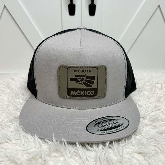 SnapBack hat Hecho en Mexico - Picture 2 of 2